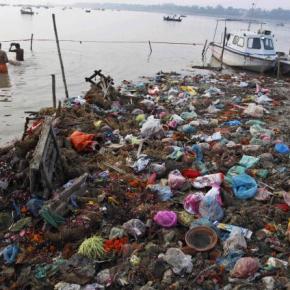 Sauver le Gange : il est devenu le plus grand égout de l’Inde !
